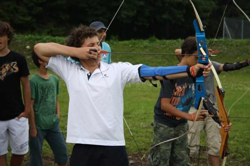 Village Camps International Summer Camp Leysin, Switzerland 2025-08-09 https://www.villagecamps.com/journals_admin/images/684-13-archery (22).jpg